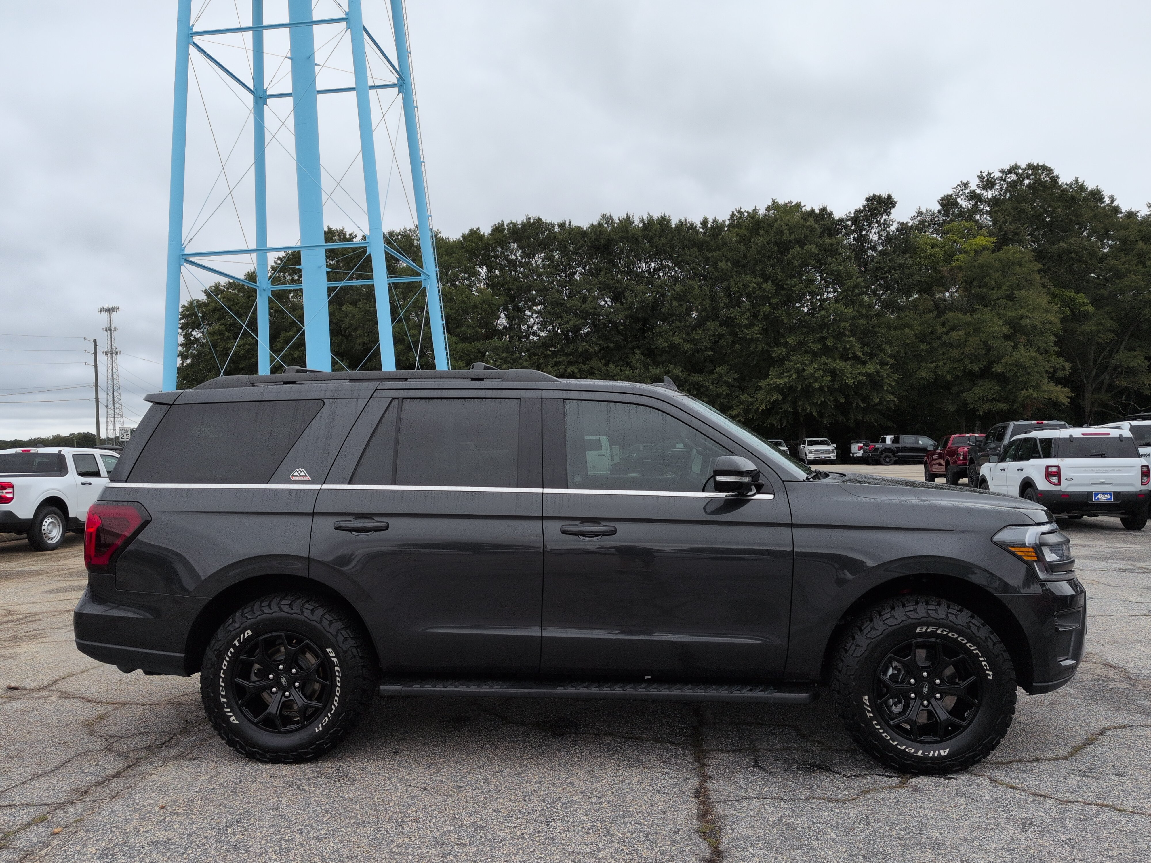 Certified 2022 Ford Expedition Timberline AWD/4WD image 1