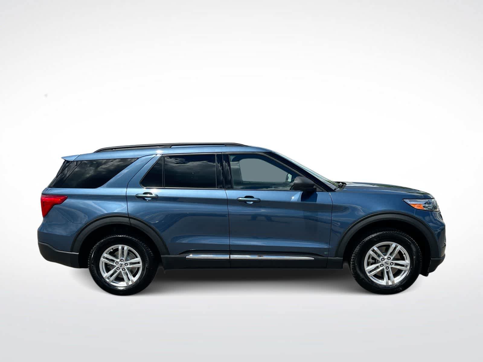 Certified 2020 Ford Explorer XLT AWD/4WD image 9