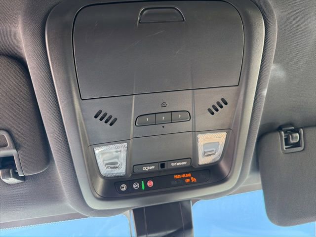 Used 2024 Chevrolet Equinox Premier FWD image 28
