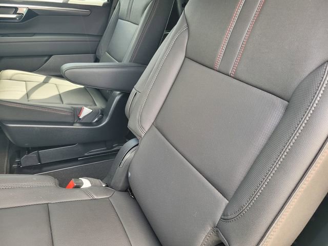 Used 2025 Chevrolet Tahoe RST w/ Comfort Package AWD/4WD image 13