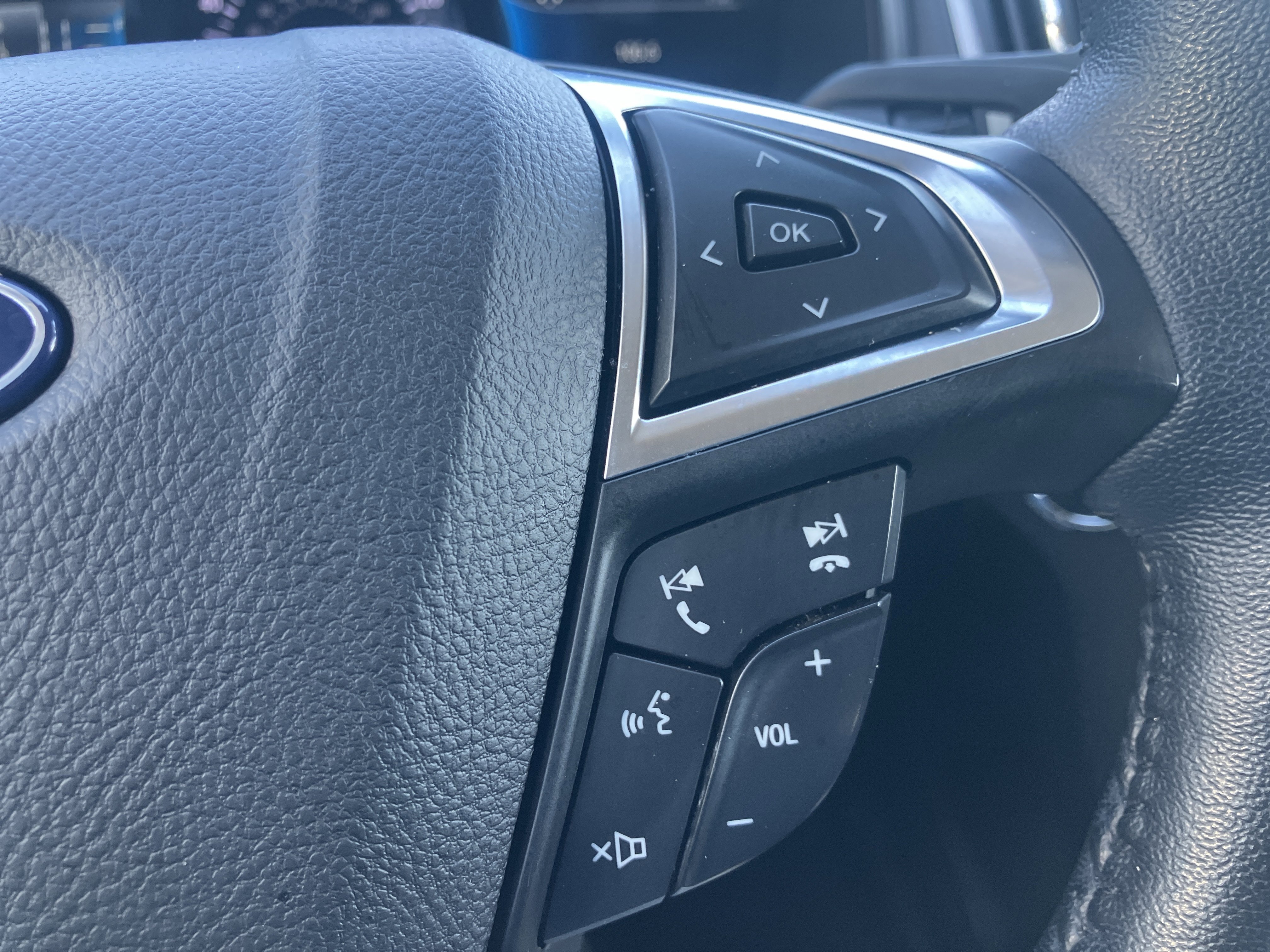 Certified 2022 Ford Edge SEL w/ Convenience Package AWD/4WD image 26