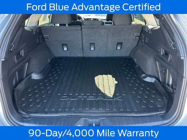 Used 2023 Subaru Outback Premium AWD/4WD image 11