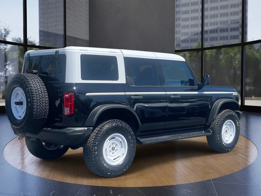 Certified 2026 Ford Bronco Heritage Edition AWD/4WD image 3