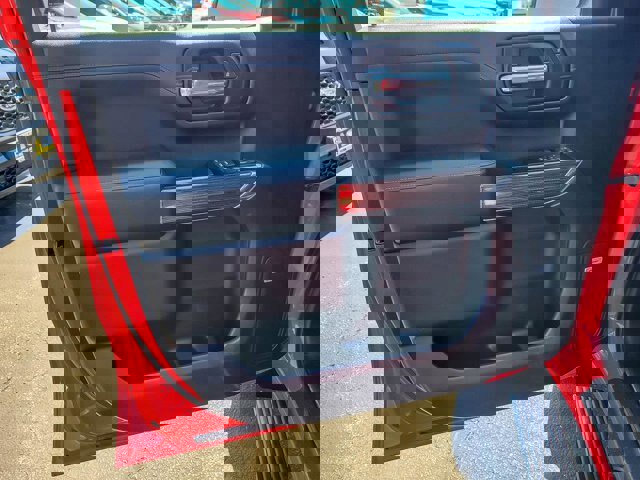 Used 2019 Chevrolet Silverado 1500 RST w/ True North Edition image 25