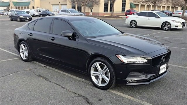 Used 2018 Volvo S90 T5 Momentum w/ Convenience Package image 8