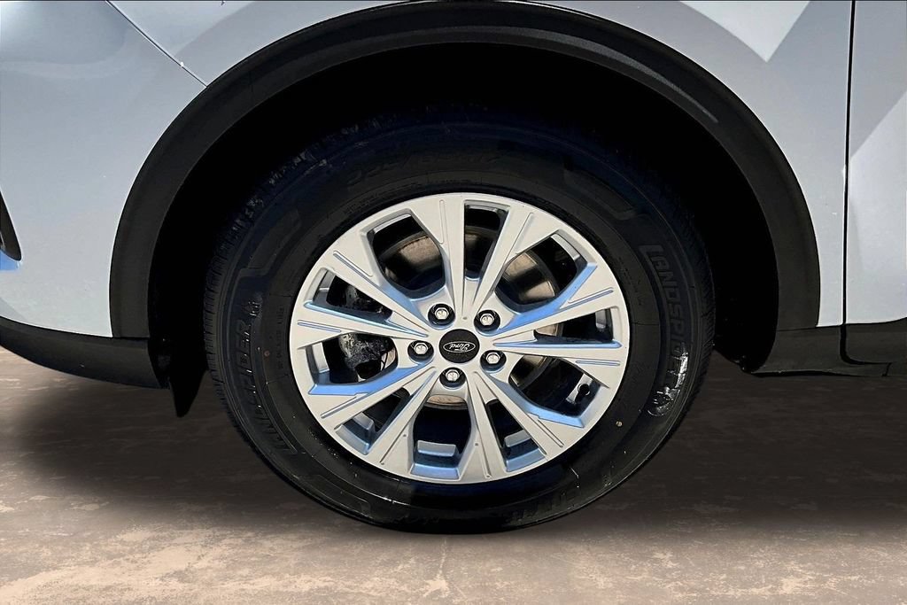 Certified 2023 Ford Escape Active AWD/4WD image 35