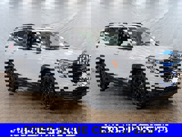 Used 2022 GMC Terrain SLE w/ Driver Convenience Package