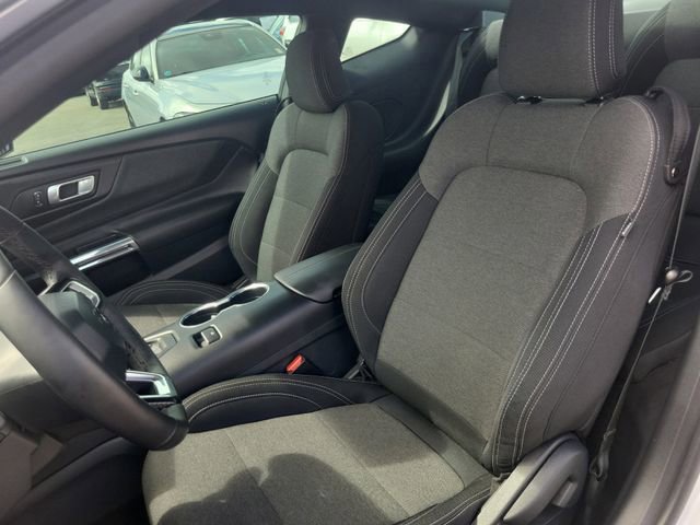 Certified 2025 Ford Mustang Coupe image 16