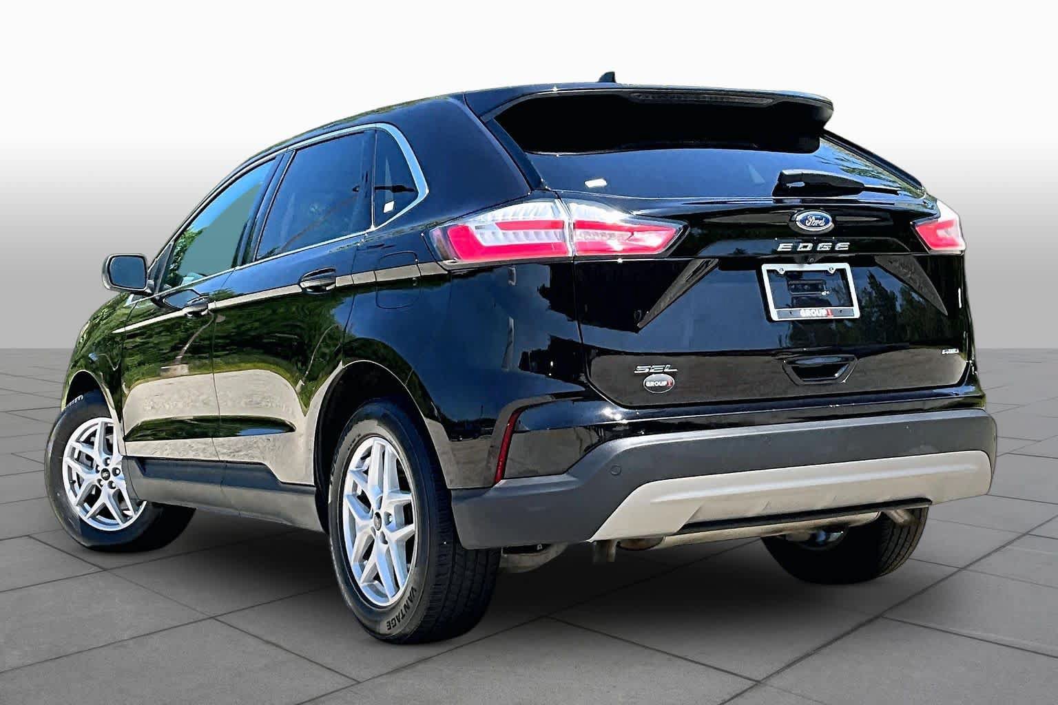 Certified 2024 Ford Edge SEL AWD/4WD image 12