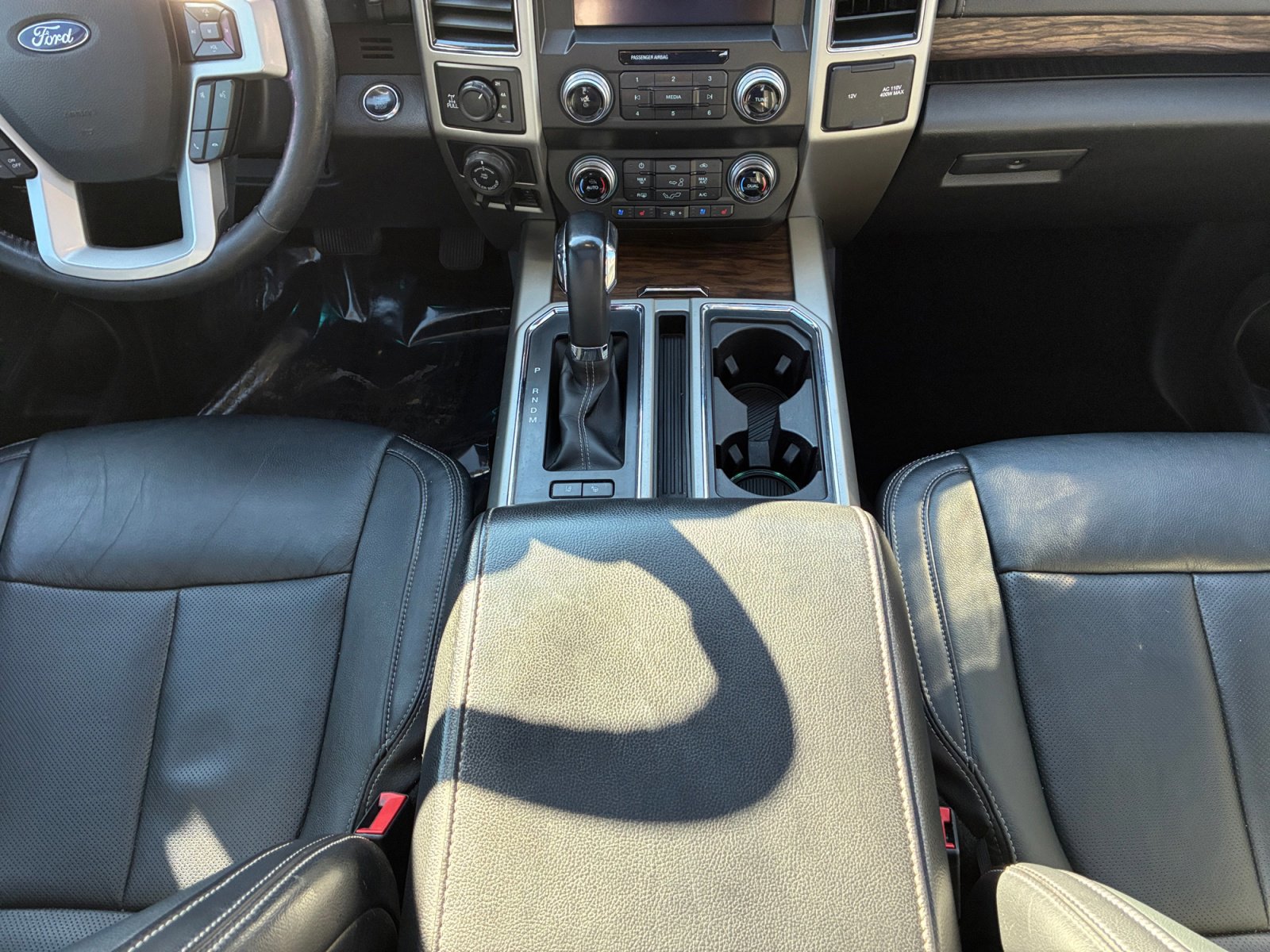 Certified 2019 Ford F150 Lariat w/ Equipment Group 502A Luxury image 15