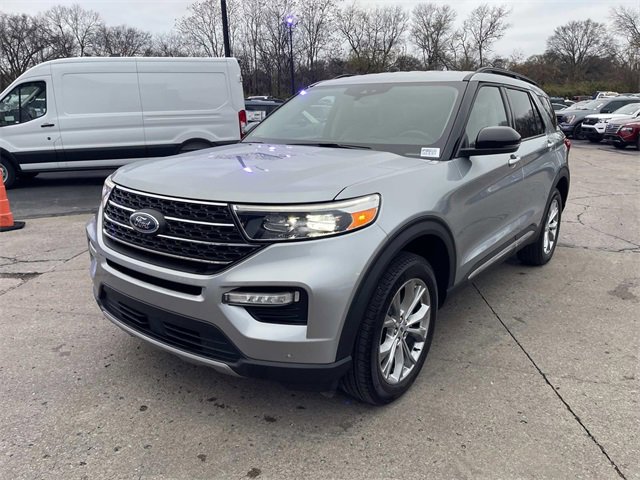Certified 2023 Ford Explorer XLT w/ Equipment Group 202A image 7