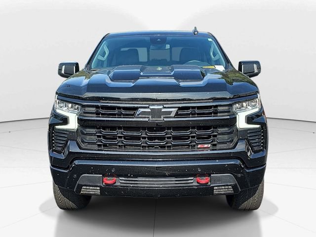 Used 2024 Chevrolet Silverado 1500 LT Trail Boss w/ LT Trail Boss Premium Package AWD/4WD image 8