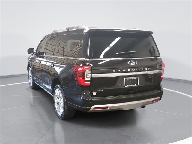 Certified 2023 Ford Expedition Platinum image 3