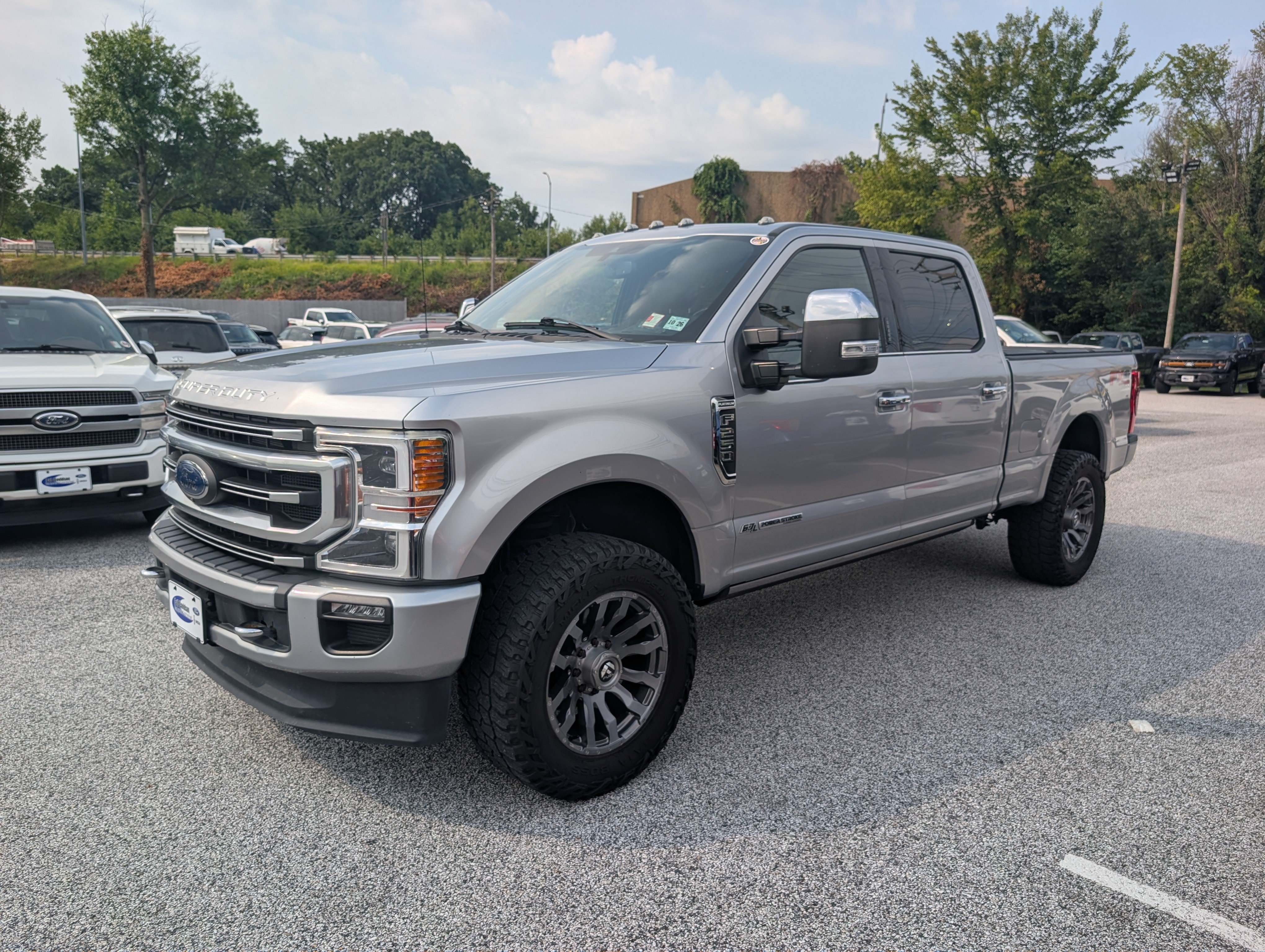 Certified 2021 Ford F250 Platinum w/ FX4 Off-Road Package AWD/4WD image 2