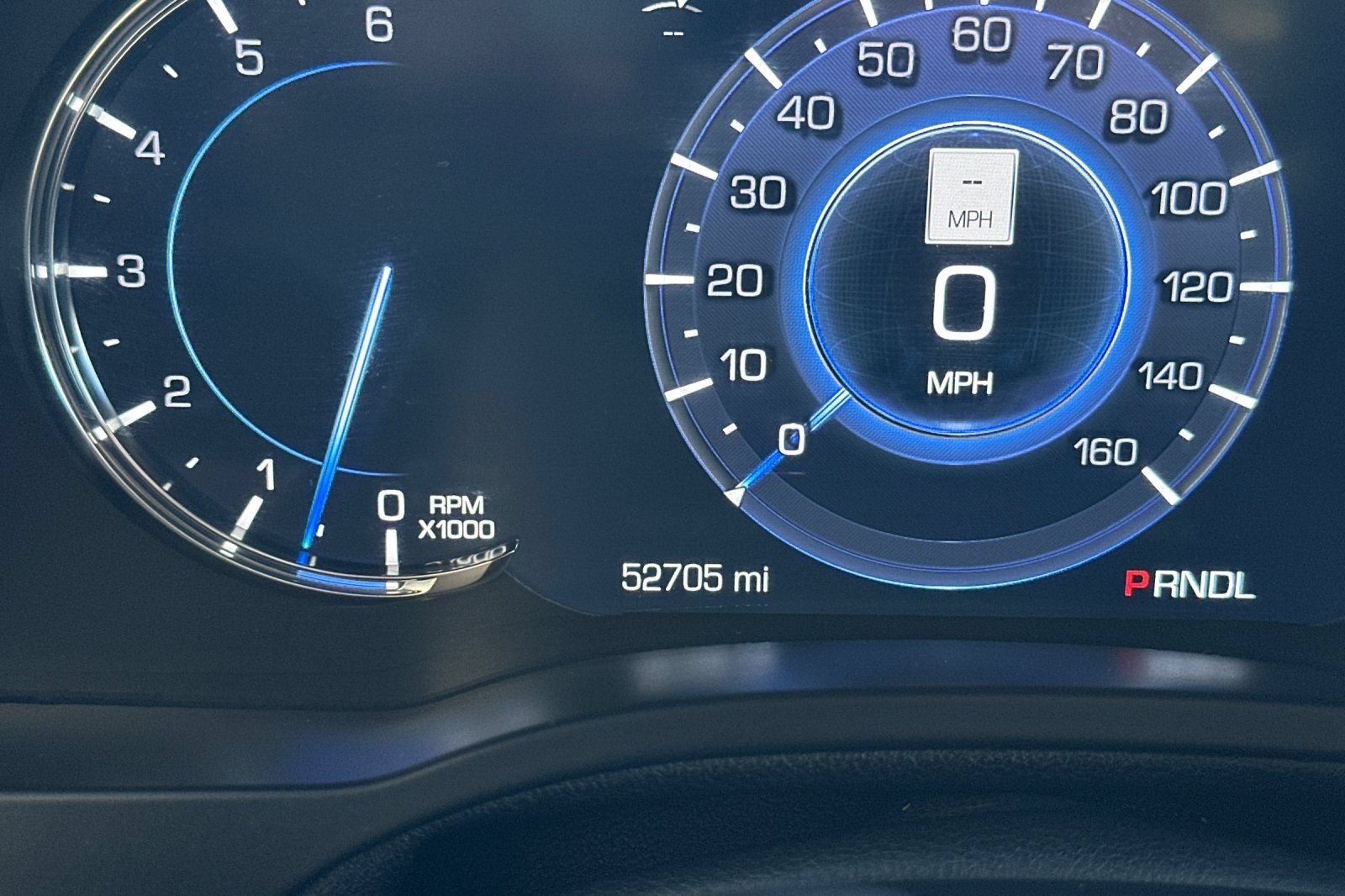 Used 2018 Cadillac Escalade Premium Luxury AWD/4WD image 41