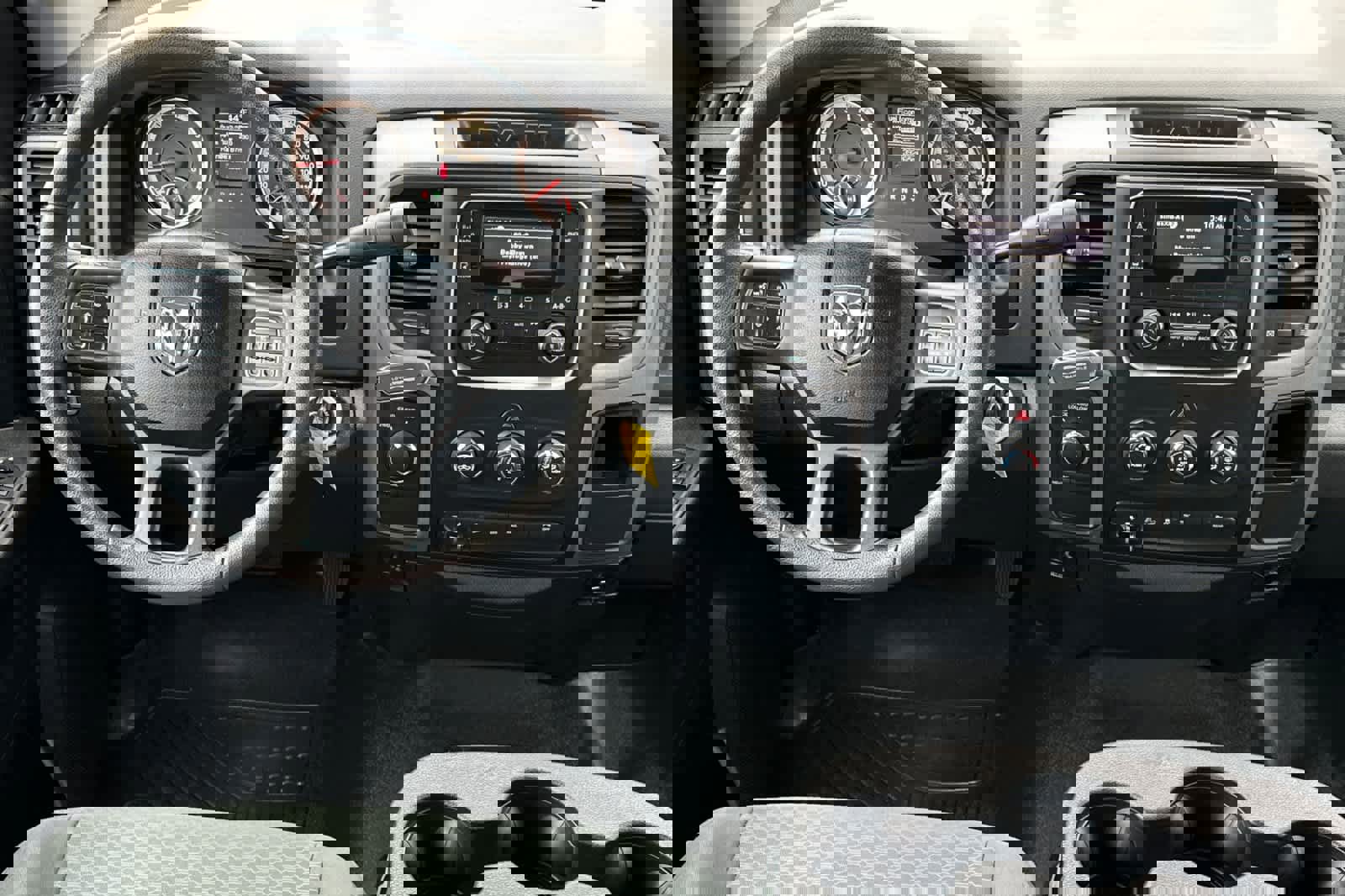 Used 2018 RAM 2500 Tradesman w/ Chrome Appearance Group image 14