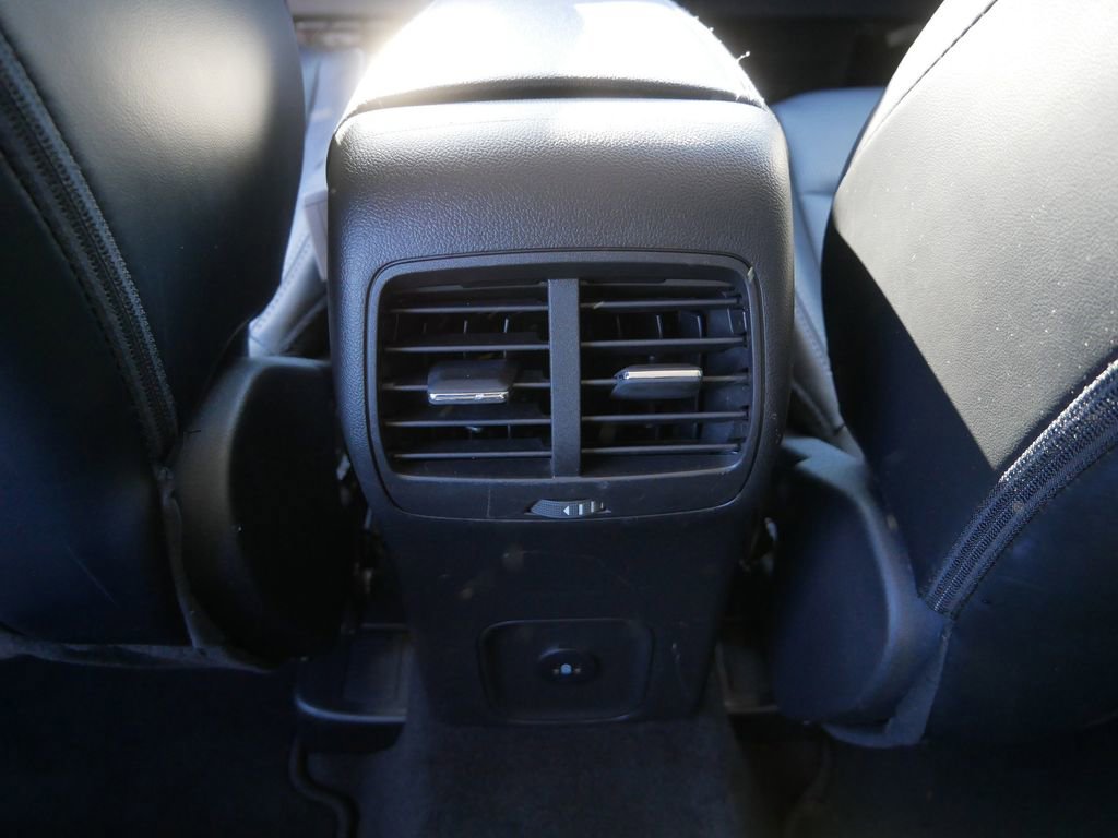 Certified 2024 Ford Escape Platinum image 18