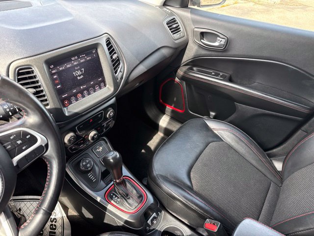 Used 2020 Jeep Compass Trailhawk AWD/4WD image 22