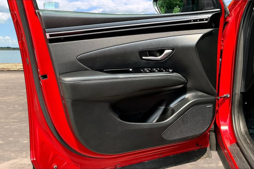 Used 2023 Hyundai Tucson Limited AWD/4WD image 22