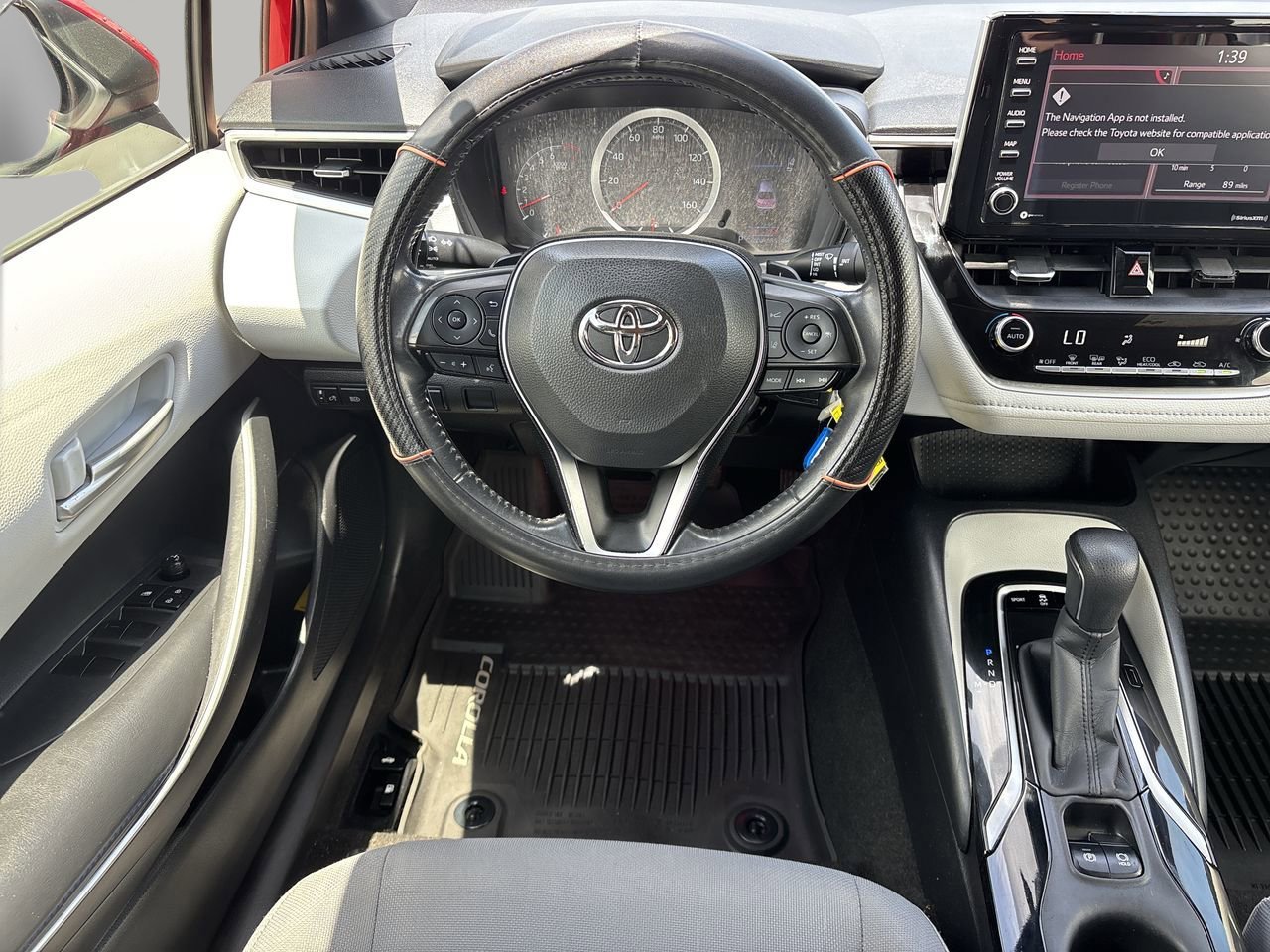 Used 2021 Toyota Corolla SE FWD image 13