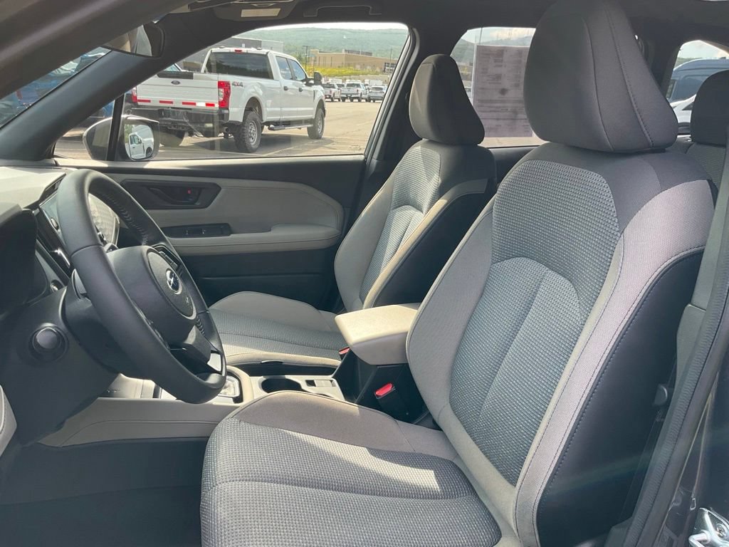 Used 2025 Subaru Forester Premium AWD/4WD image 19