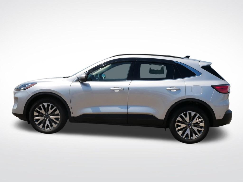 Certified 2020 Ford Escape Titanium AWD/4WD image 6