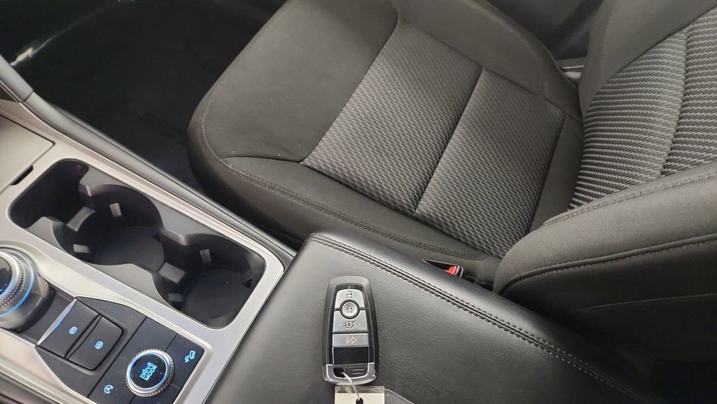 Certified 2024 Ford Explorer XLT image 22