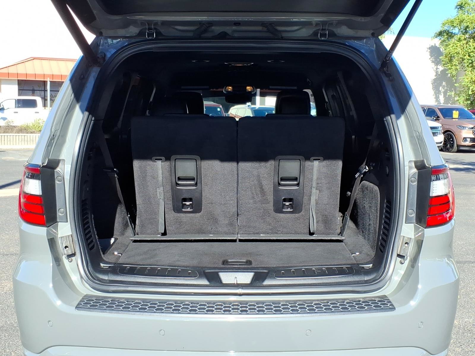 Used 2020 Dodge Durango R/T w/ Blacktop Package RWD image 11