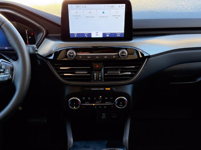 Certified 2023 Ford Escape Active AWD/4WD image 26