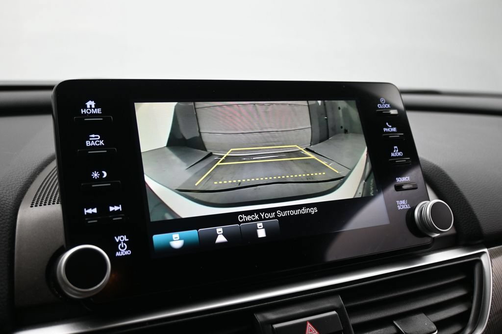 Used 2019 Honda Accord Sport image 12