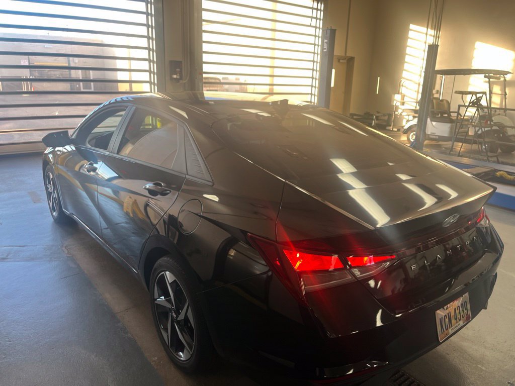 Used 2023 Hyundai Elantra SEL w/ Convenience Package FWD image 7