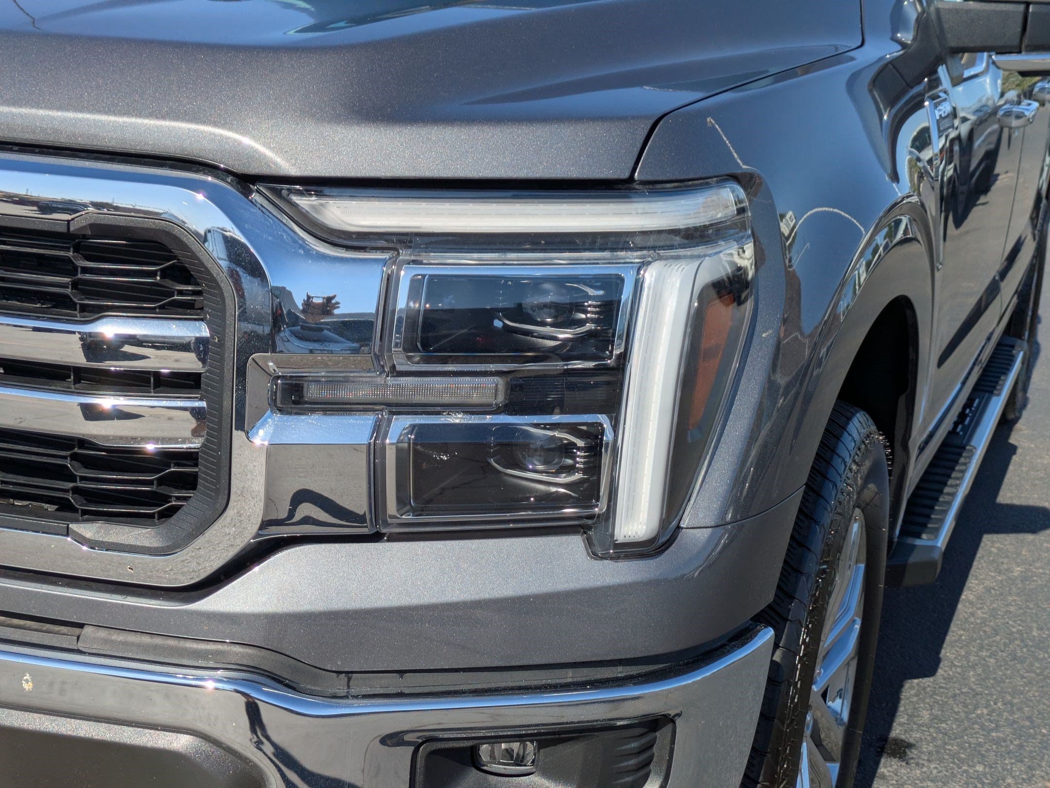 Certified 2025 Ford F150 Lariat w/ Equipment Group 501A Mid AWD/4WD image 12
