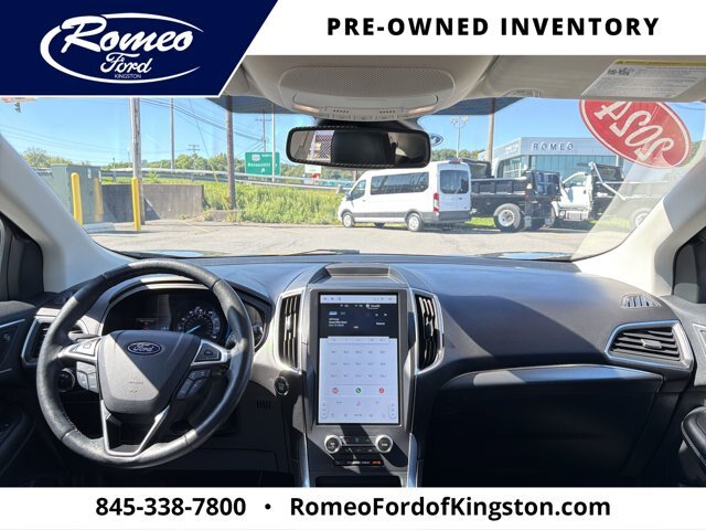 Certified 2024 Ford Edge Titanium AWD/4WD image 12