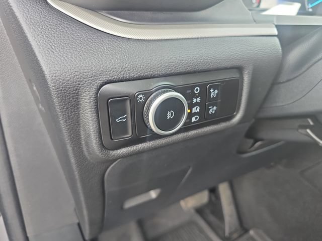 Certified 2024 Ford Explorer XLT w/ Equipment Group 202A AWD/4WD image 16