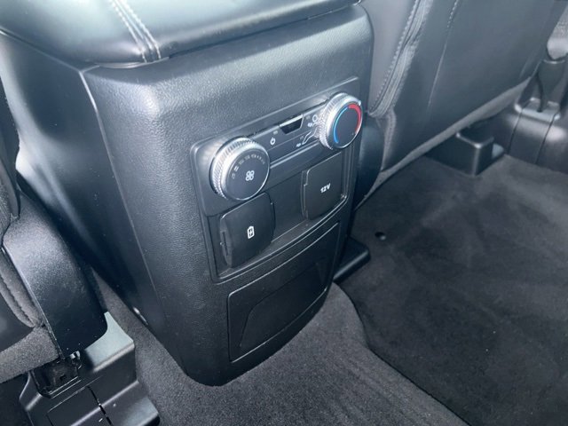 Certified 2022 Ford Explorer XLT w/ Equipment Group 202A image 35