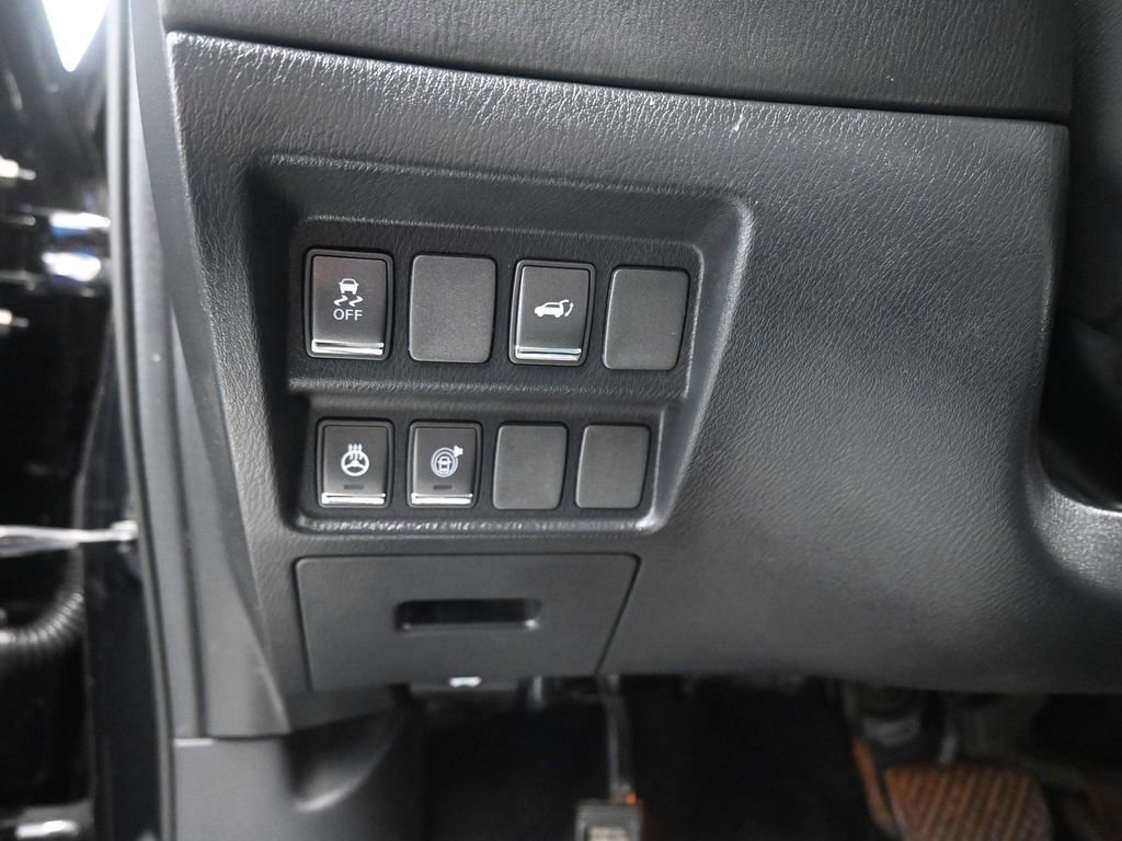 Used 2019 INFINITI QX60 Luxe w/ Essential Package image 39