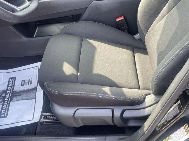 Used 2023 Nissan Rogue S image 24