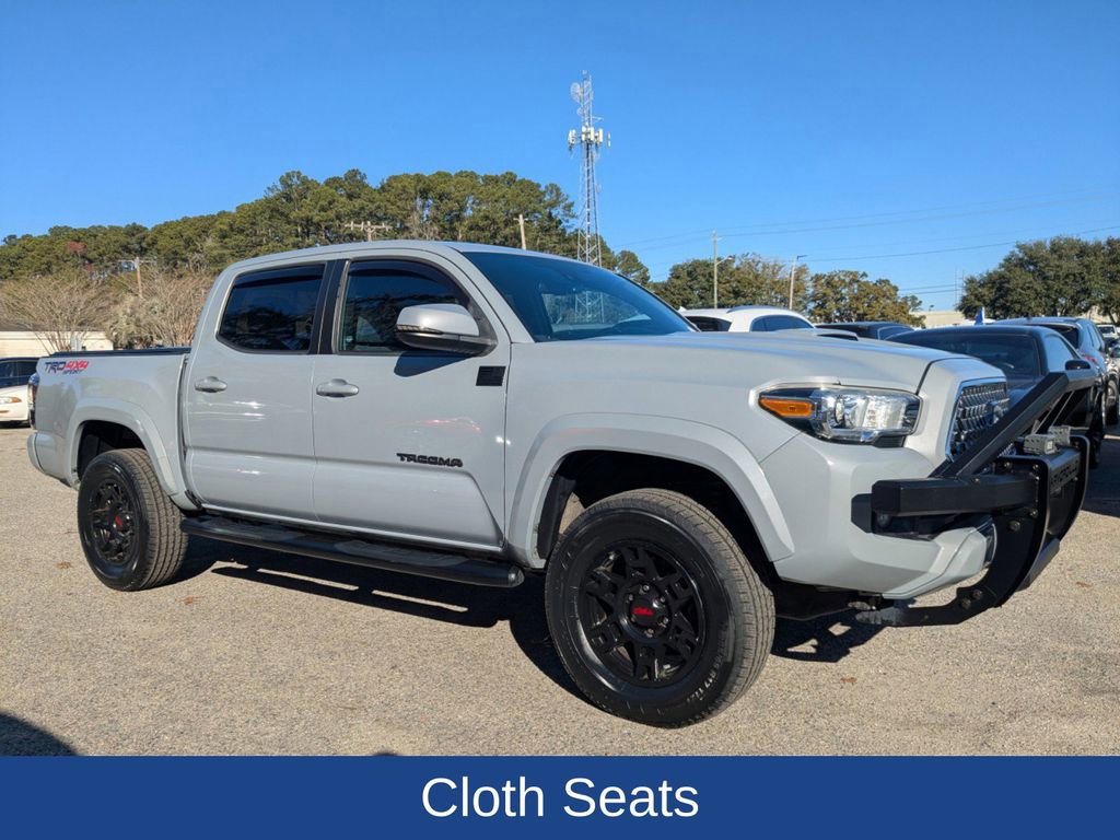 Used 2019 Toyota Tacoma TRD Sport image 8