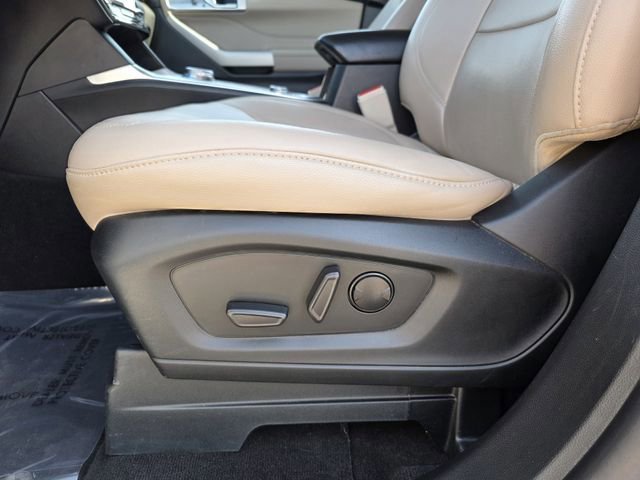 Certified 2023 Ford Explorer Limited image 12