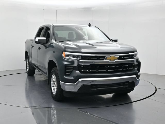 Used 2025 Chevrolet Silverado 1500 LT AWD/4WD image 5