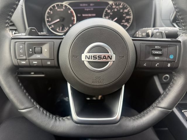 Used 2021 Nissan Rogue SV w/ Premium Package FWD image 12