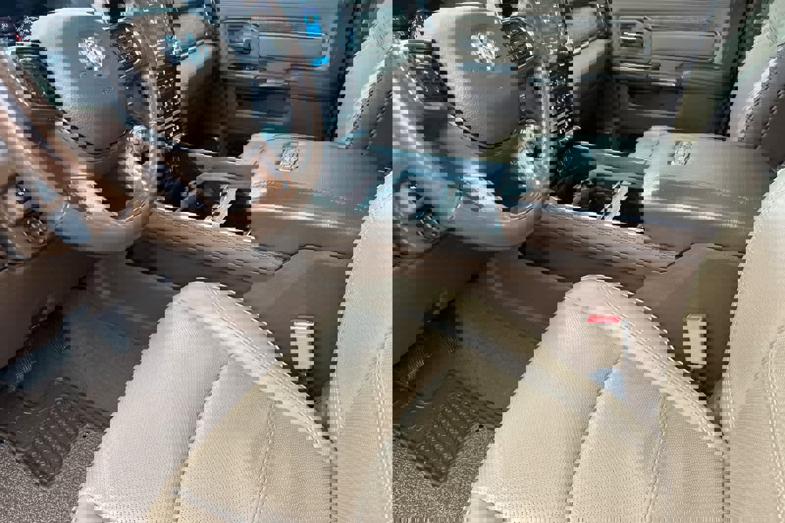 Used 2021 RAM 2500 Limited image 11