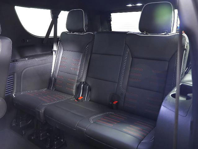 Used 2025 GMC Yukon XL AT4 Ultimate image 12