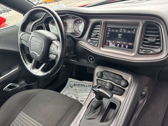 Used 2023 Dodge Challenger GT image 9