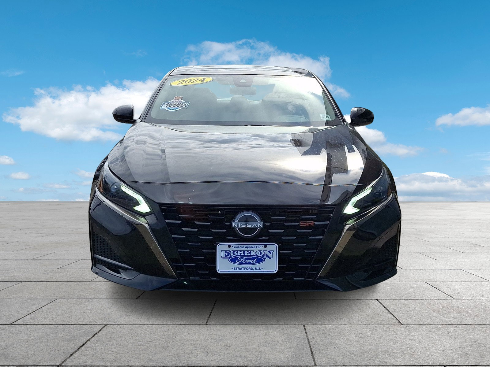 Used 2024 Nissan Altima 2.5 SR w/ SR Premium Package image 7