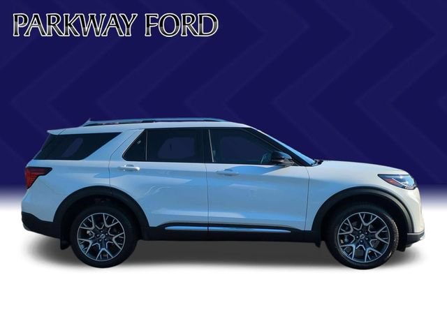 Certified 2025 Ford Explorer Platinum w/ Ultimate Package AWD/4WD image 6