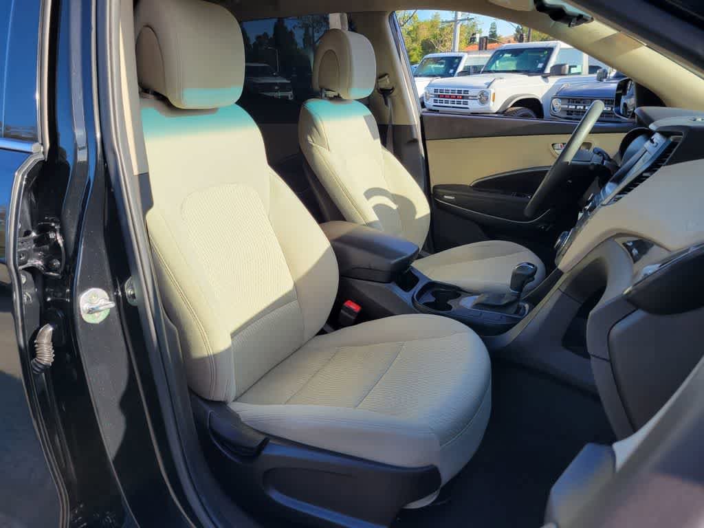 Used 2017 Hyundai Santa Fe Sport FWD image 16