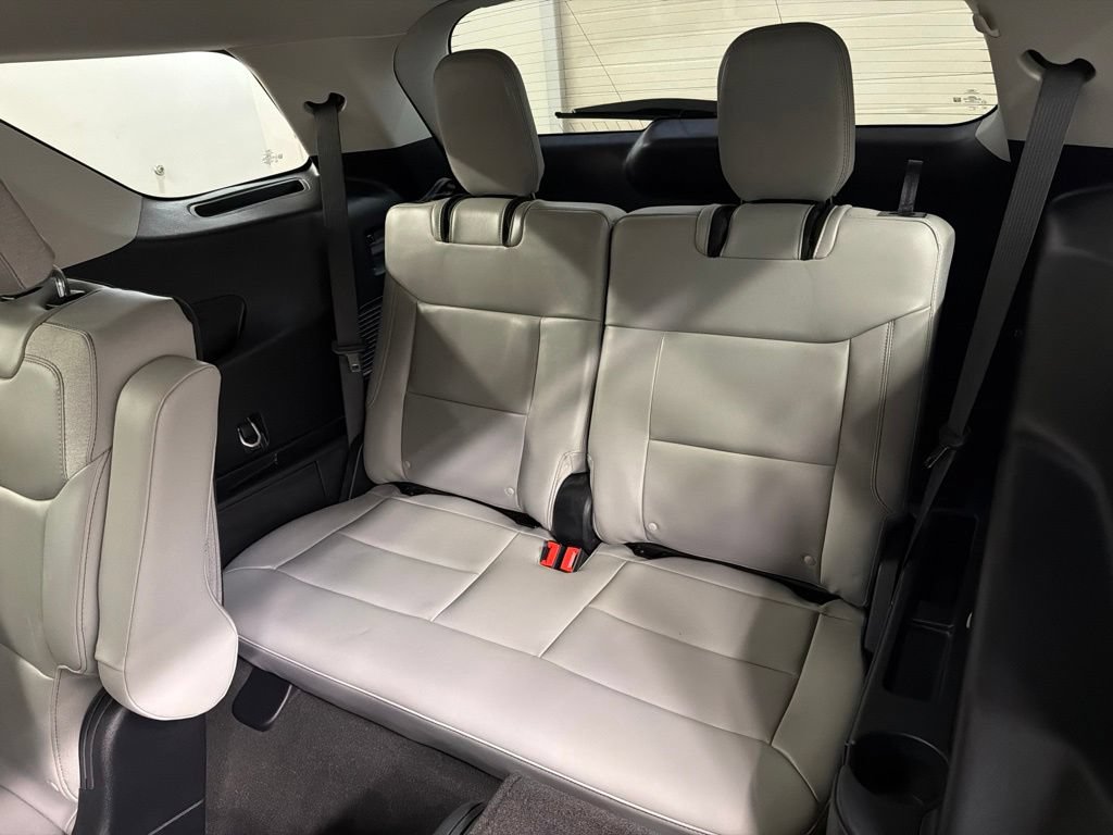 Certified 2025 Ford Explorer Active w/ Active Comfort Package AWD/4WD image 30