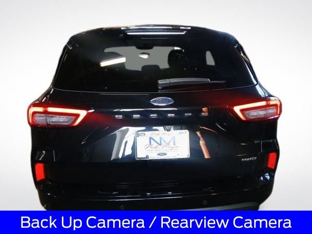 Certified 2023 Ford Escape ST-Line w/ Tech Pack #1 image 8