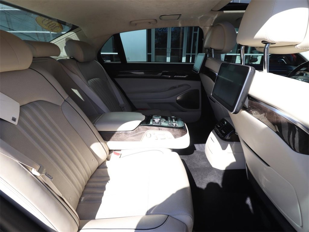 Used 2019 Genesis G90 5.0 Ultimate image 22